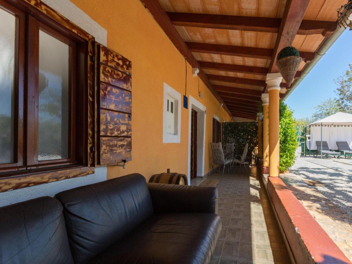 Holiday Home Villa Lucky By Interhome Brtonigla Exterior photo